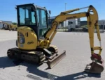 KOMATSU PC18MR-3 + 3 CUCHARONES – Miniexcavadora 1,9T